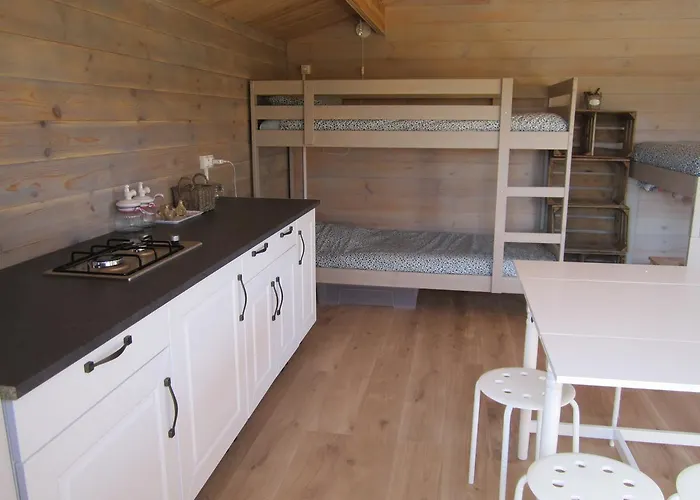La Grange De Campaulise - Camping A La Ferme - Hebergements - Mont Ventoux