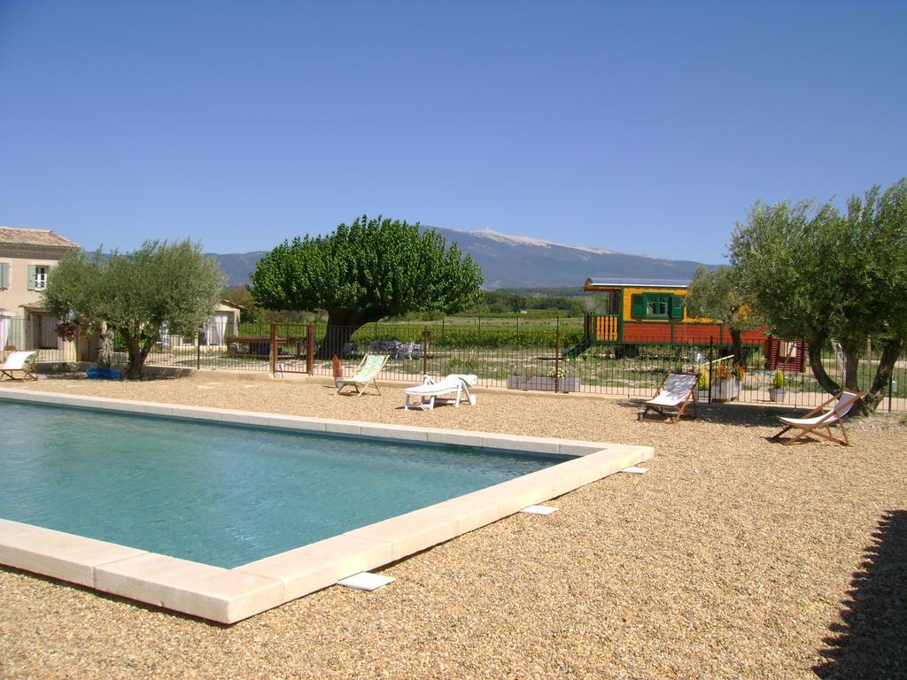 Farm stay La Grange De Campaulise - A La Ferme - Hebergements - Mont Ventoux Mazan